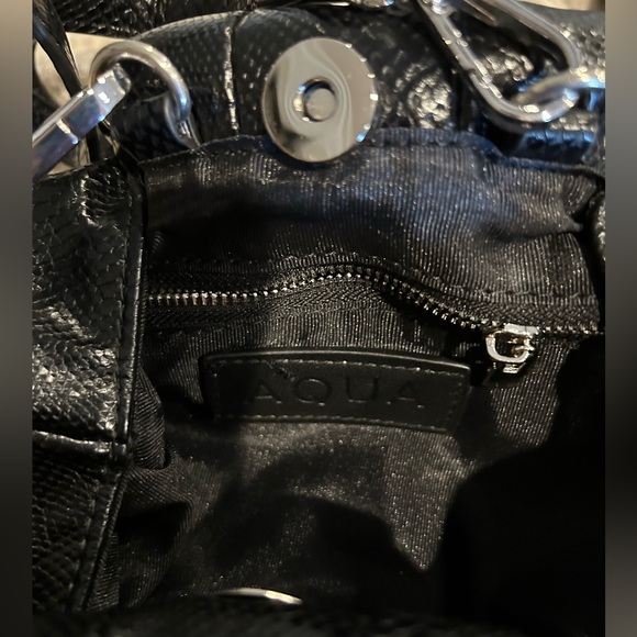 Aqua crossbody handle bag in embossed black. - Picture 2 of 6